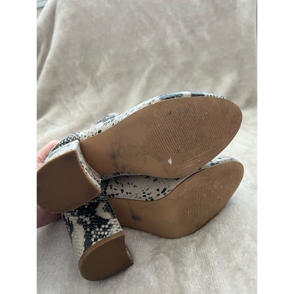 Madden Girl Shadey Snake Skin Stacked Heeled Bootie Size 6.5 - Picture 5 of 6